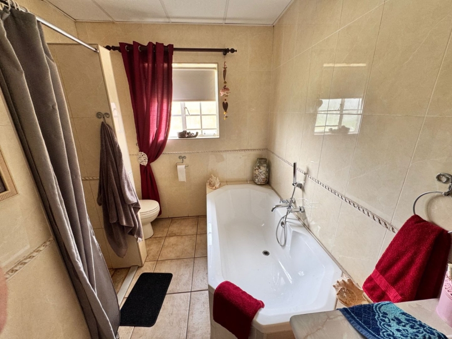 6 Bedroom Property for Sale in Orkney North West